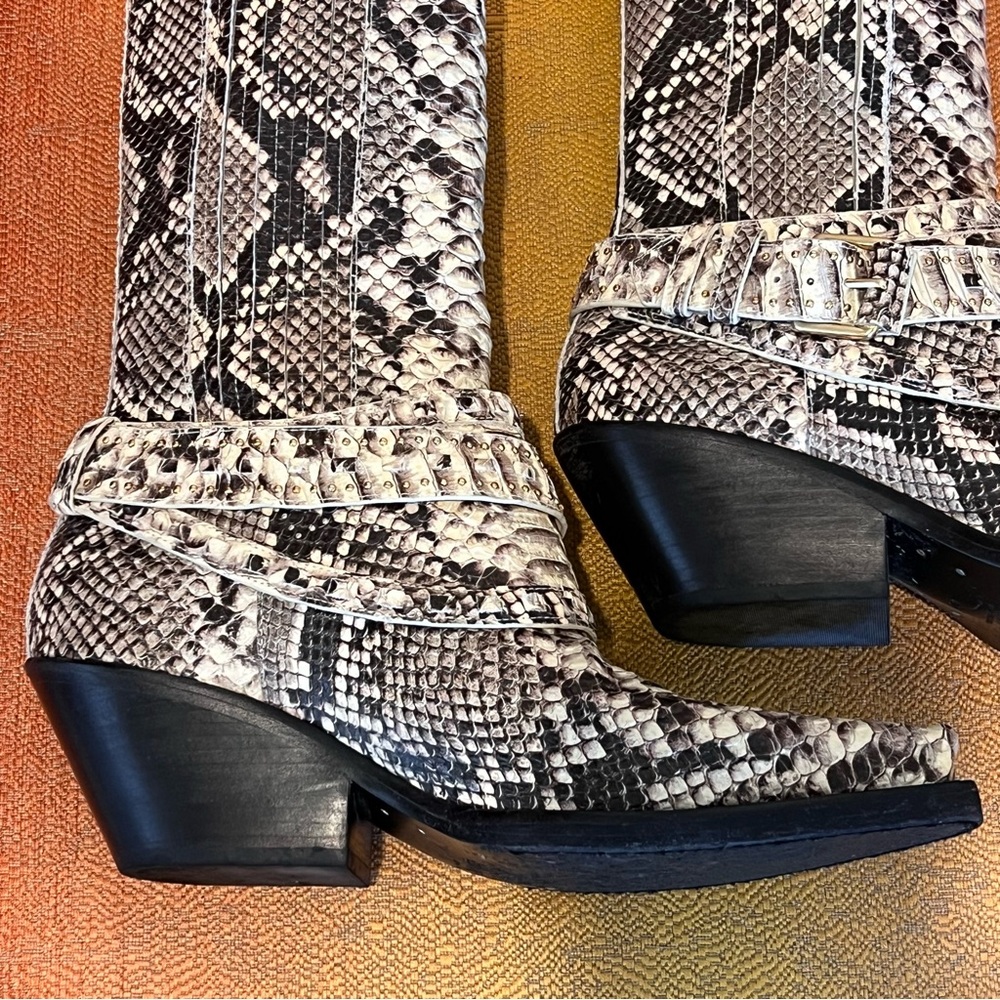 Zimmerman Python Mid Boot Size 9 - Picture 11 of 13